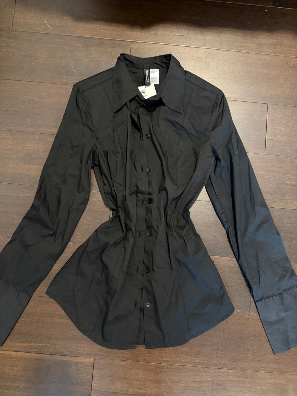 H&M DIVIDED Fitted Button-Down Shirt